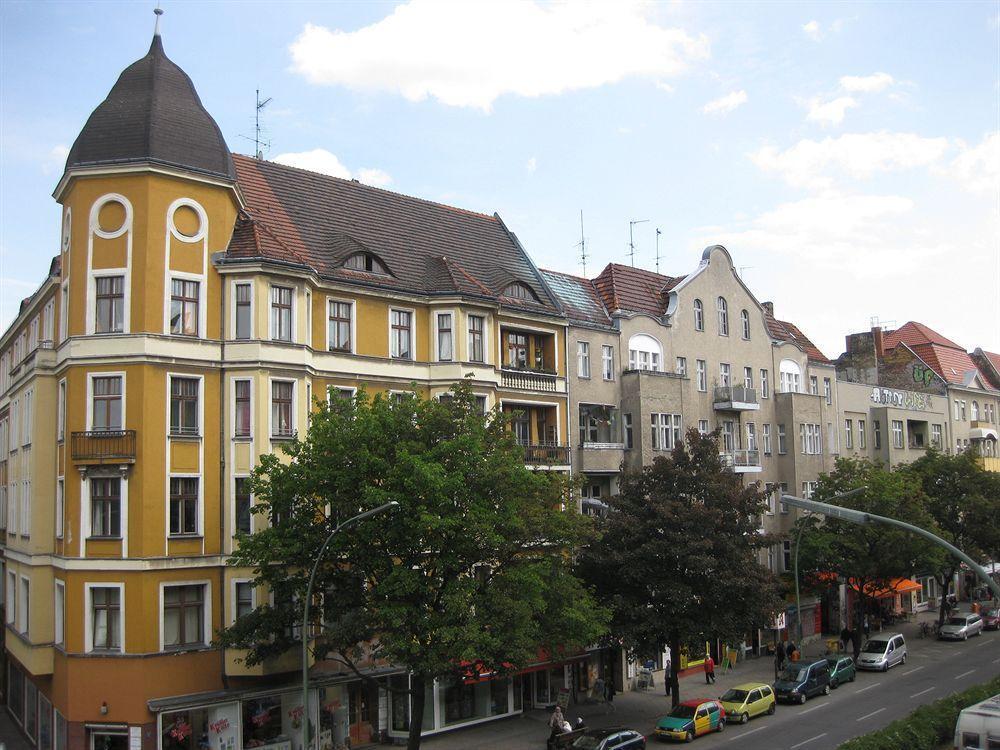 Gasthof Am Hermannplatz 2*